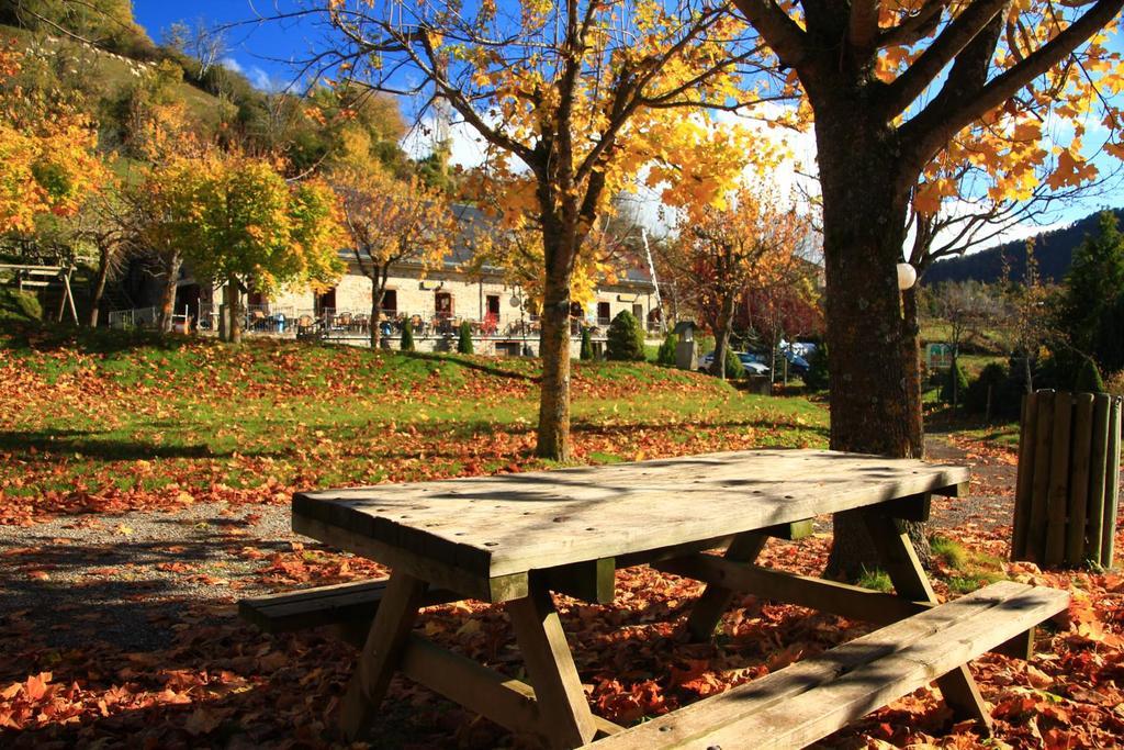 Hotel, Bungalows Y Camping Víu エクステリア 写真